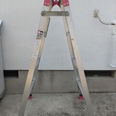 アルミ脚立
