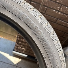 ヨコハマ　245/40/R18の画像