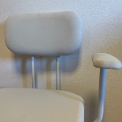 勉強や作業用椅子 キャスター付きの画像