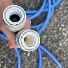耐油ホース（青約3m.水色約7m)の画像