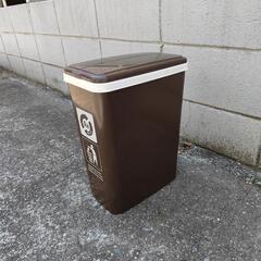 ゴミ箱 14Lの画像