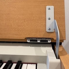 電子ピアノの画像