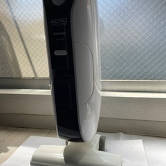 掃除機 スティック型  TOSHIBA製 非対面でのお渡しの画像