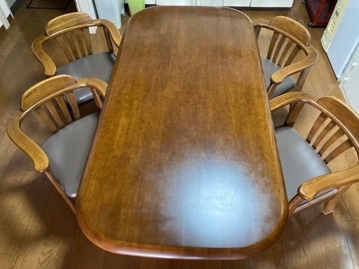 ダイニングテーブル・椅子4脚セット