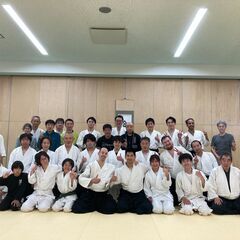八王子 合気道 初心者歓迎 経験者も歓迎 - 助け合い