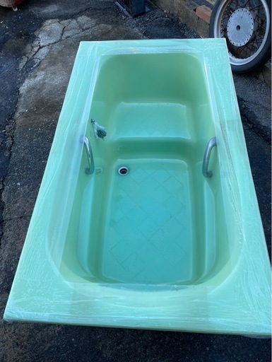 お取引決定しました。【未使用】ライトグリーンの人造大理石浴槽
