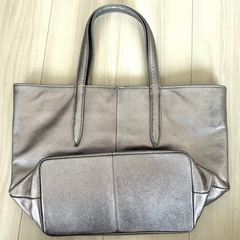 CHARUER  メタリック加工　星柄刺繍トート　エクルーガレリア　シャルエ　丸井　マルイOIOI楽天市場 0101 通販の画像