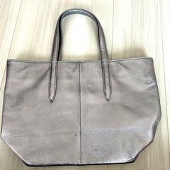 CHARUER  メタリック加工　星柄刺繍トート　エクルーガレリア　シャルエ　丸井　マルイOIOI楽天市場 0101 通販の画像