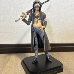 【やや大きめ】　ロー　ワンピース　フィギュアの画像