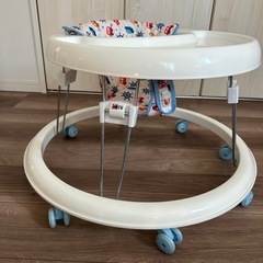 歩行器 西松屋