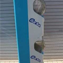ユージン　ガチャガチャ本体　上下2段　ガチャ筐体　鍵付き　キャスター付きの画像
