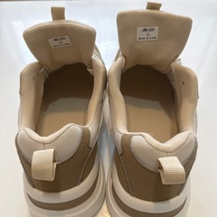 スニーカーの画像