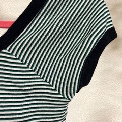 アールピーミラー　カップ付きフレンチスリーブTシャツの画像