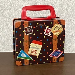 缶のケースの画像