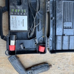 充電式電動ドライバーの画像