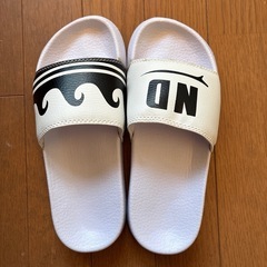 【新品•未使用！】N.D.SURF サンダルの画像