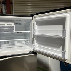 ２０２４年製　パナソニック　冷凍冷蔵庫　２４８Ｌ　２ドア　右開き　ダークグレー　チルド＆野菜ケース　AGバイオ抗菌脱臭　省エネ　ＮＲ－Ｂ２５２Ｔの画像