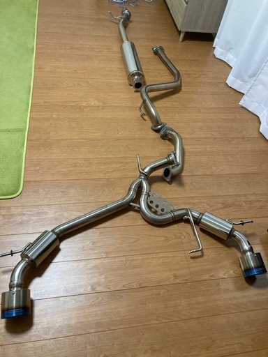 zc33s(スイフトスポーツ) ロッソモデロマフラー　中間パイプ付き