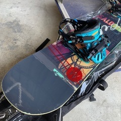 SALOMON スノーボード レディース WONDER 143の画像