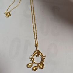 ネックレスの画像