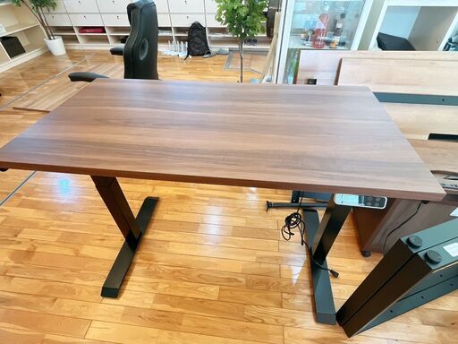【美品】FlexiSpot 昇降式デスク（電動）売ります！即日取引可能な方を優先します！