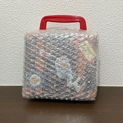 缶のケースの画像