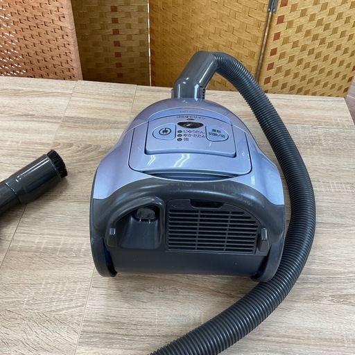 HITACHI 掃除機 (ドリカムベース) 武生の生活家電《掃除機》の