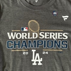 2024 ドジャース優勝記念Tシャツ（ほぼ未使用品）
