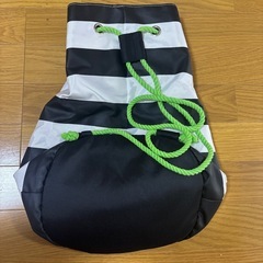 新品未使用　プールバッグ　パーティパーティ　ブリーズ　早いもん勝ちの画像