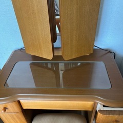 ドレッサー（イス付き）の画像
