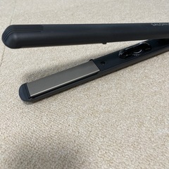 サロニア　ストレートアイロン　　値下げしましたの画像