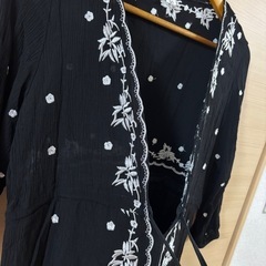 美品✨刺繍✻*˸ꕤ*˸*⋆ワンピースの画像