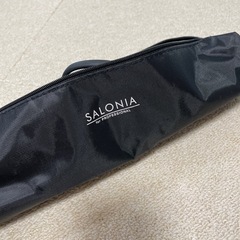 サロニア　ストレートアイロン　　値下げしましたの画像
