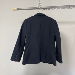 七分袖ジャケットの画像