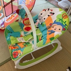 4つセット　テント、メリーゴーランド、ゆりかご、お尻拭き温めるやつの画像