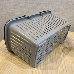 2点セット★未使用の紫外線防止成分配合のアロエ化粧水（520mL）＆お風呂カゴの画像