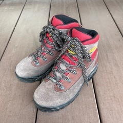 アゾロ　ASOLO トレッキングシューズ　登山靴　レディースの画像