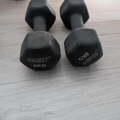 ダンベル 2x8kg dumbbellsの画像