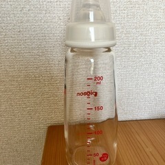 ピジョン哺乳瓶スリムの画像