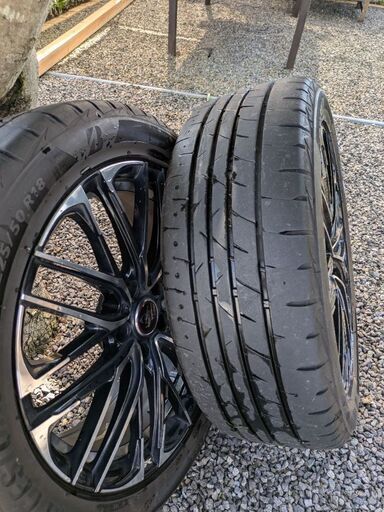 ブリヂストンplayz225/50R18タイヤホイルセット