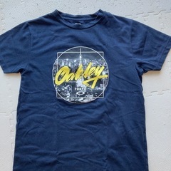 オークリーＴシャツ