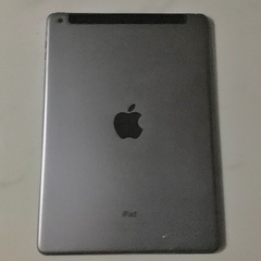 【お取引先が決まりましたので終了】Apple    iPad Airの画像