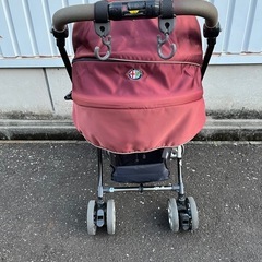 コンビ　ベビーカーの画像
