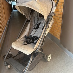 サイベックス　イージーS cybex EEZY S   