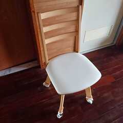 回転椅子 Rotating chair
