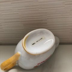 キティ ちゃん　陶器ポットの画像