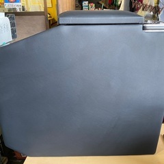【未使用品】バネットNV200専用 コンソール アームレフト ※適応車種はお客様でご確認お願い致します。の画像
