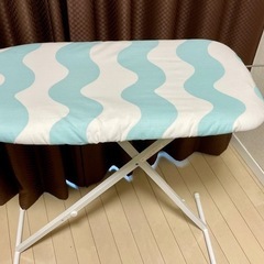 アイロン台　0円の画像