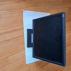 DELL製17インチパソコンモニターの画像