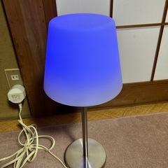 テーブルランプ